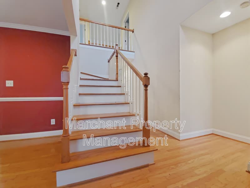 Greenville House: 11 Tupelo Court