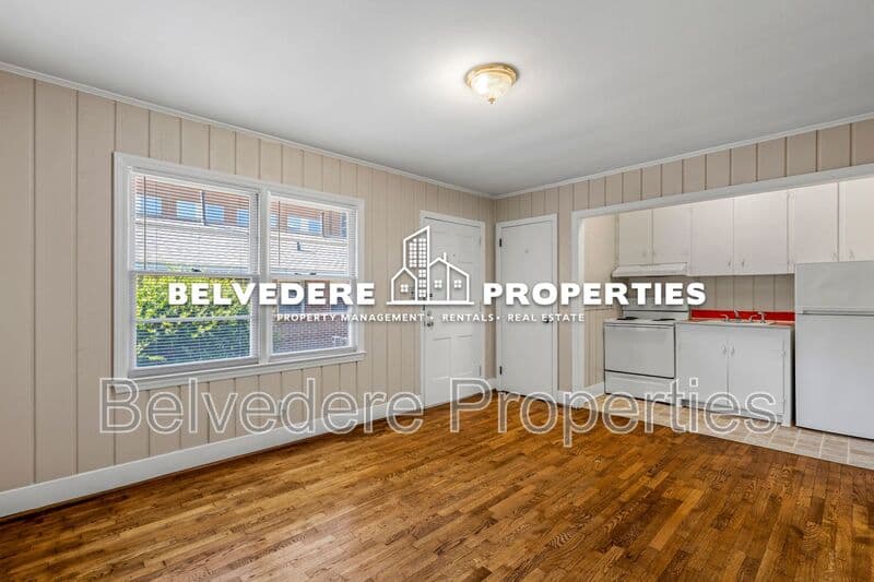 Greensboro Condo: 215 McIver St.