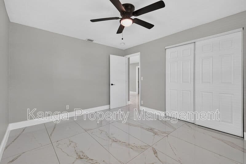 West Palm Beach Condo: 812 13th St
