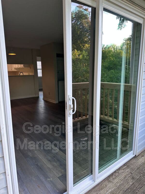 athens House: 394 Oconee Street