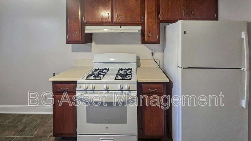 Berkeley Condo: 1600 Tyler Street