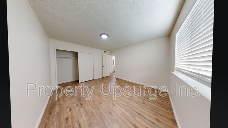 Marysville Condo: 1340 Hobart Drive - D