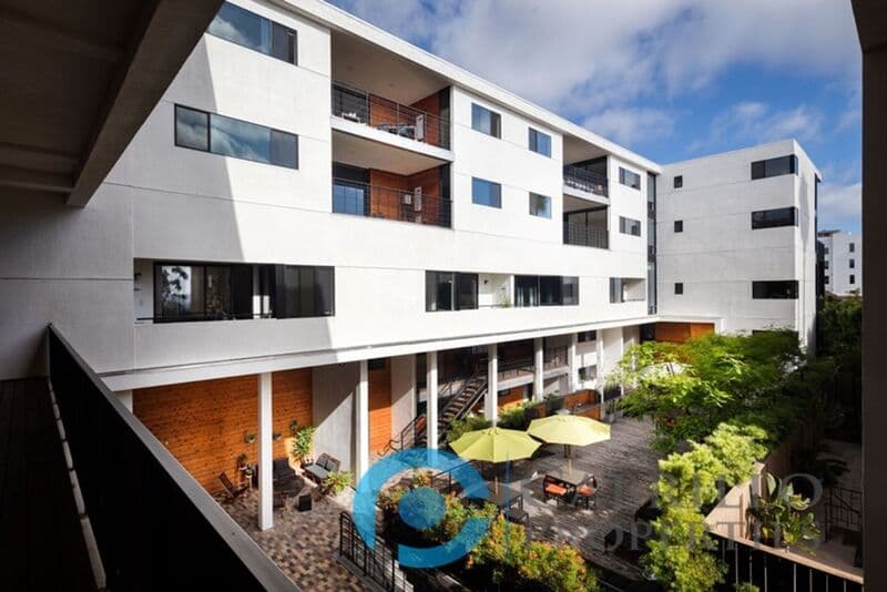 San Diego Apartment: 2870 Fourth Ave