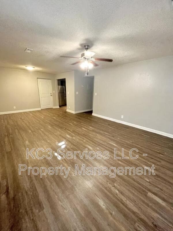 Kansas City House: 3710 Wyandotte St