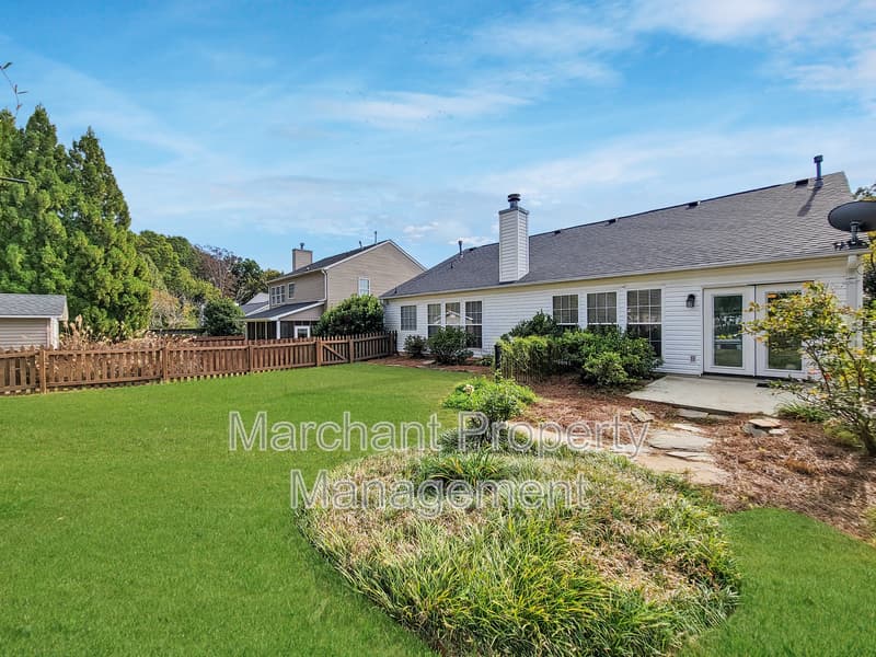 Greer House: 11 Brunner Court