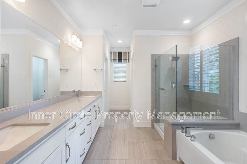 Brentwood House: 376 Bougainvilla Drive