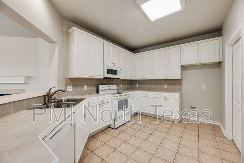 Frisco Condo: 11632 Lenox Ln