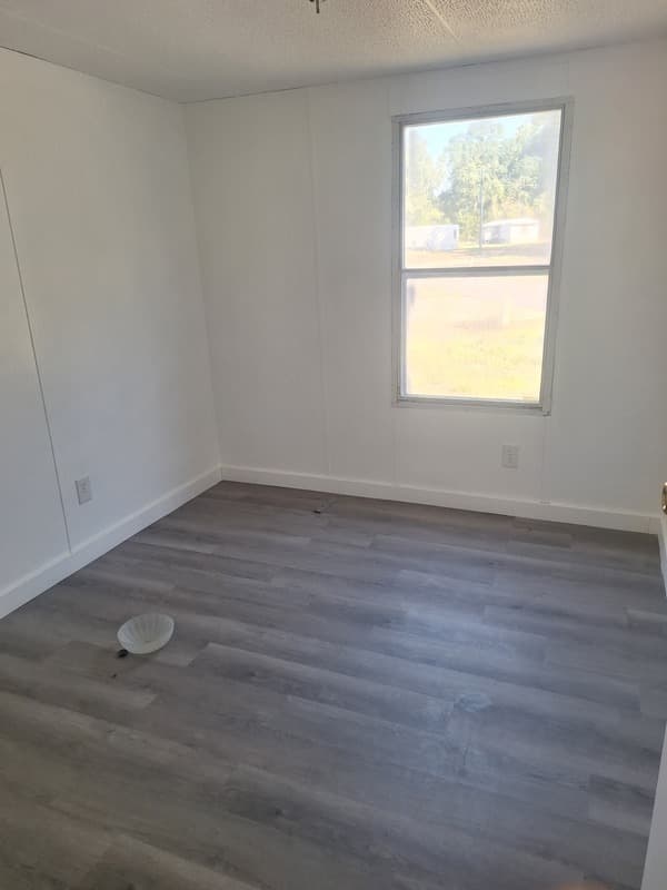 SUMTER House: 4627 Blanche Rd