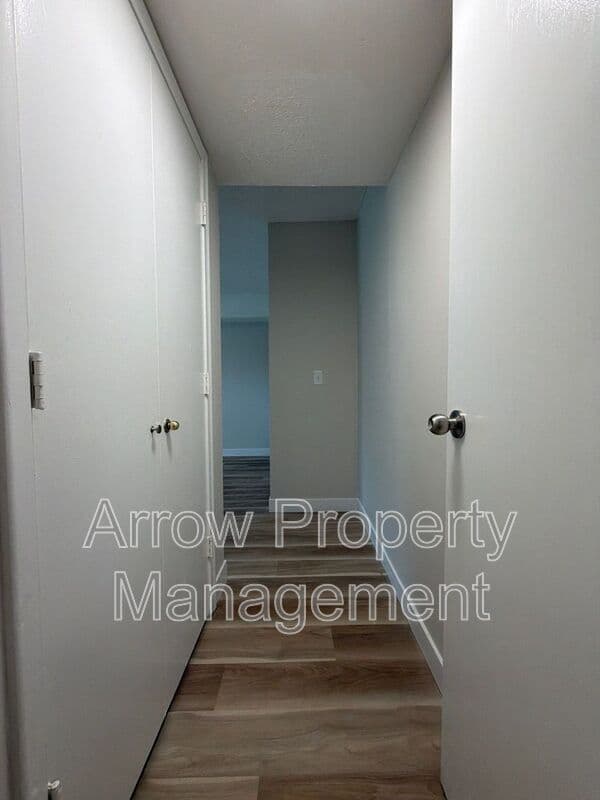 Omaha Condo: 5725 S 14-19