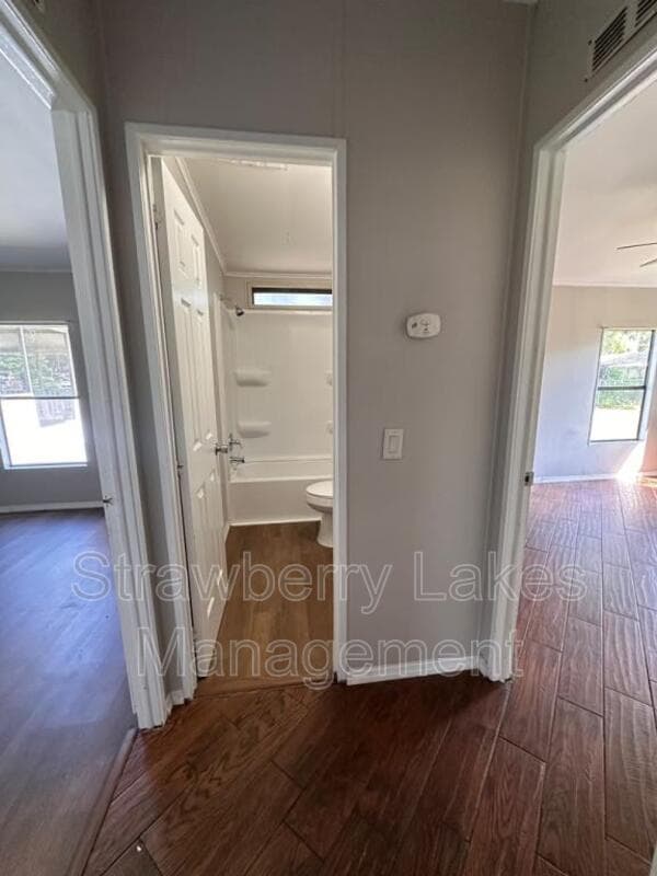Zephyrhills House: 4710 Buckeye St
