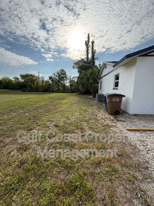 Cape Coral Condo: 1324 Del Pine Drive