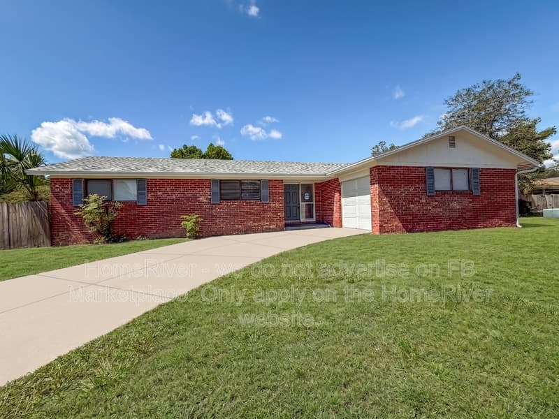 Orange Park House: 2501 Richard Ct