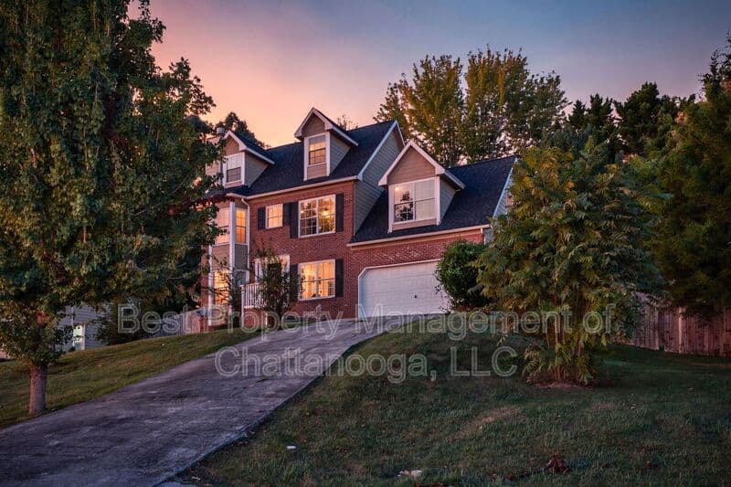 Ooltewah House: 5637 Tucker Rd