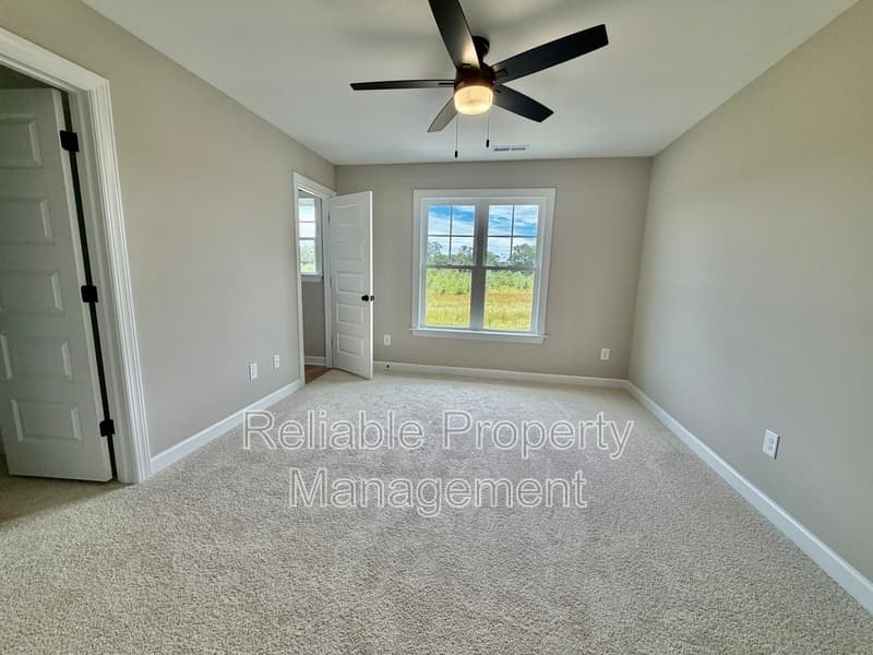 Pine Level Townhome: 428 W Main St