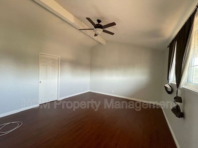 Irvine House: 3651 Claremont St