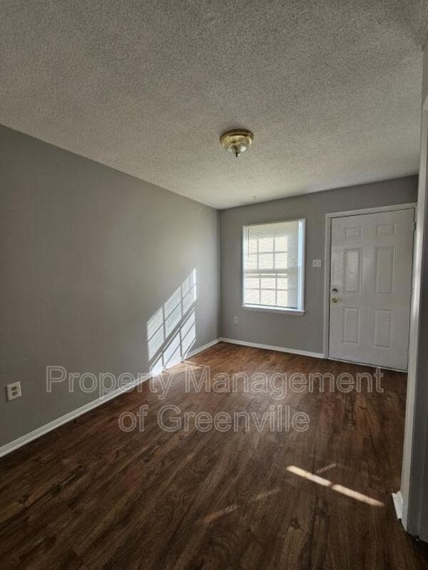 Greenville Condo: 6526 White Horse Rd