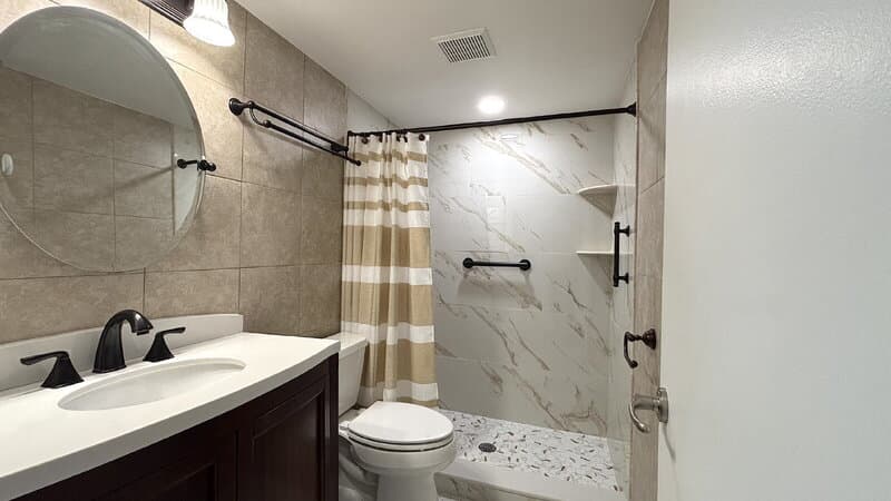 Daytona Beach Condo: 1437 North Atlantic Avenue