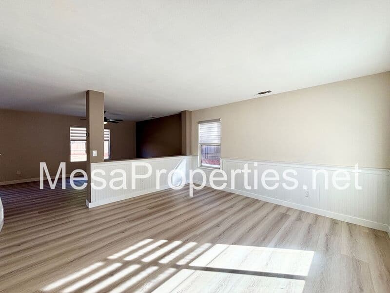 Victorville House: 15113 Pasture Way