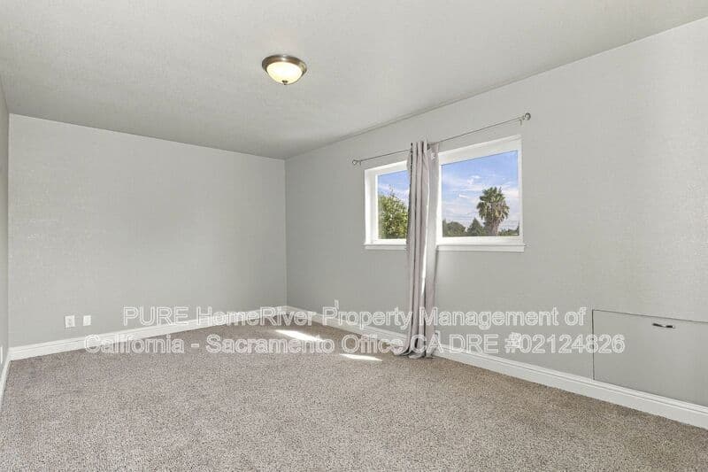 Carmichael House: 5805 Cada Circle