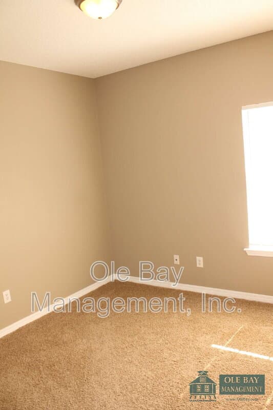 Mobile House: 8762 Fangorn Rd