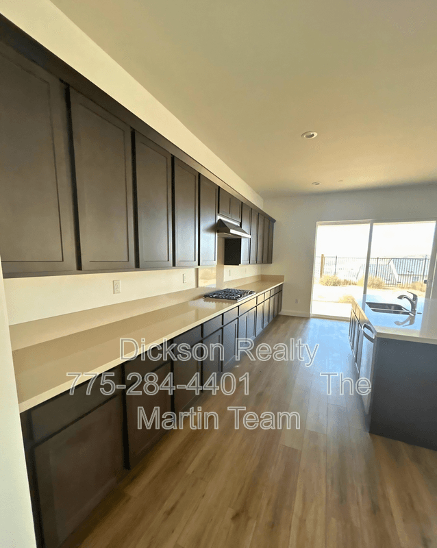 Sparks House: 11639 Vinegar Peak Drive