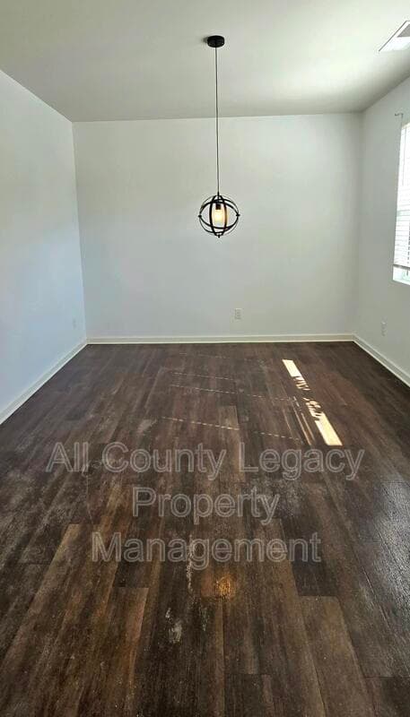 Covington House: 25 Lena Ct
