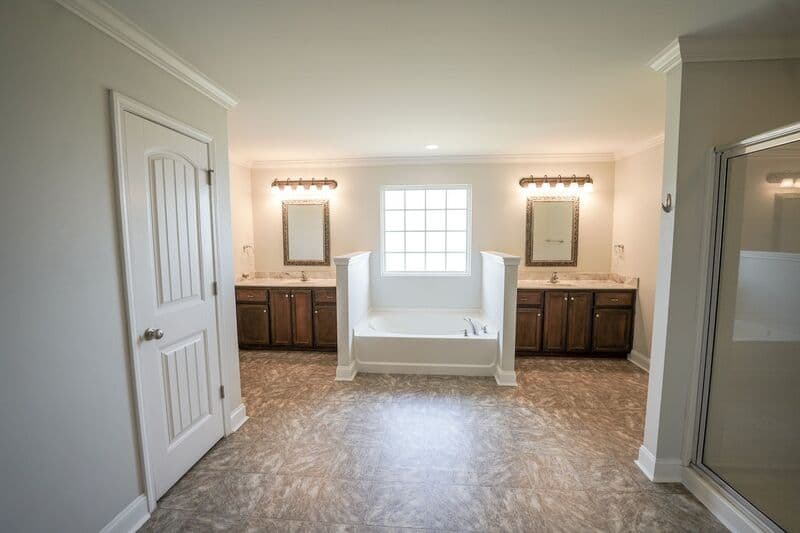 Ludowici House: 28 Murray Crossing Blvd NE