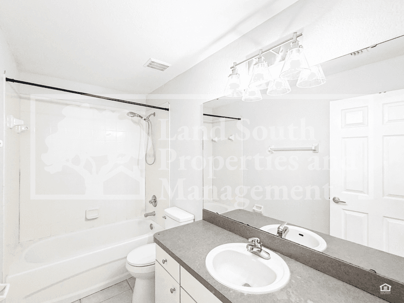 Lakeland House: 5527 Gaur Lane