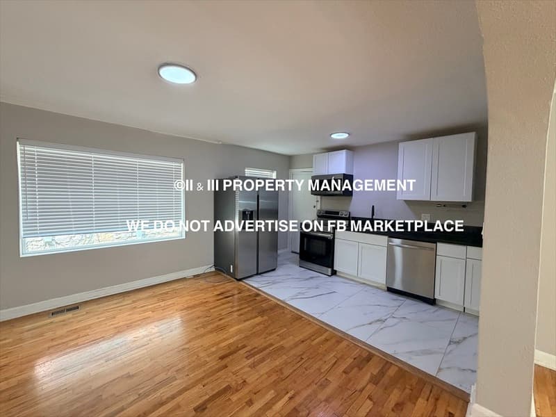 Kansas City Condo: 4509 Roanoke Parkway - 02