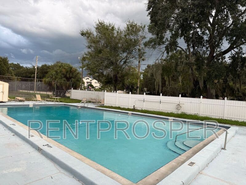 Kissimmee Condo: 1121 Spring Meadow Dr