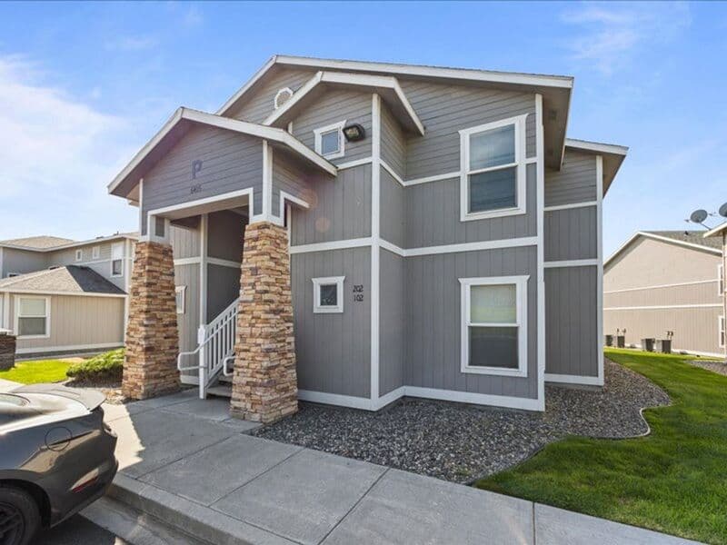 Pasco Condo: 6405 Chapel Hill Blvd.