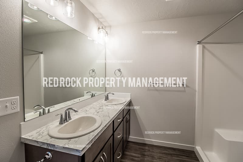 Spokane Valley Condo: 225 South Woodlawn Lane