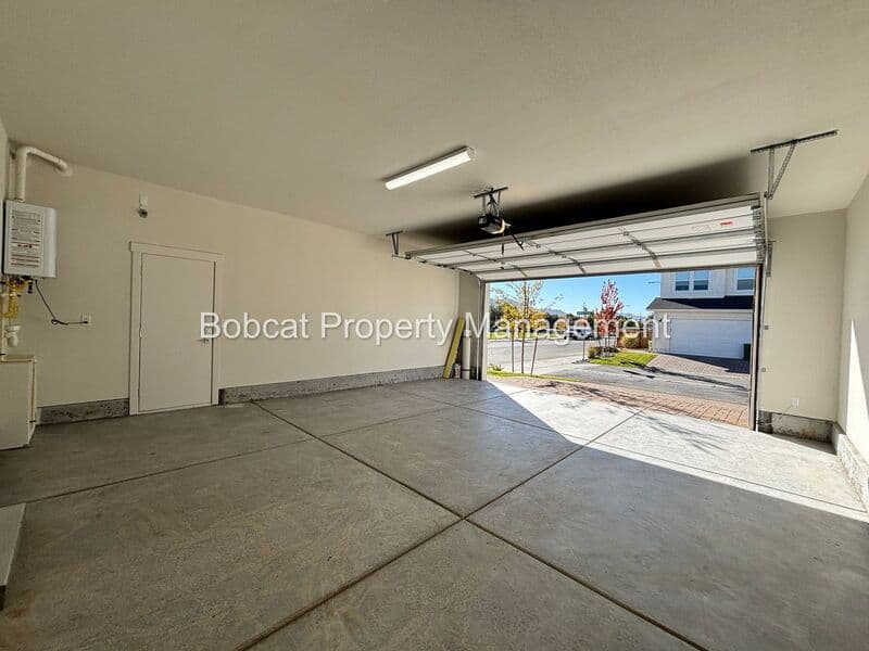 Carson City House: 1383 Vine Gate Rd