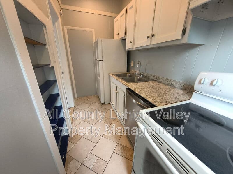Allentown Condo: 127 N 12th St