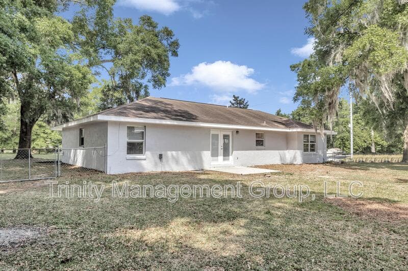 Ocala House: 2405 Southeast 46th Court