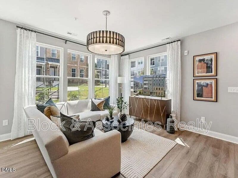 Wake Forest Condo: 404 Gaston Park Ln