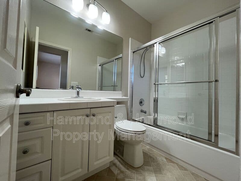 Simi Valley House: 5552 Evening Sky Dr