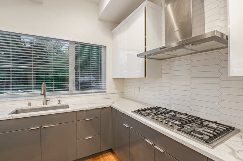 Seattle House: 5426 31st Ave S