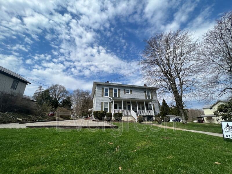 Mercer Condo: 433 Greenville Ave
