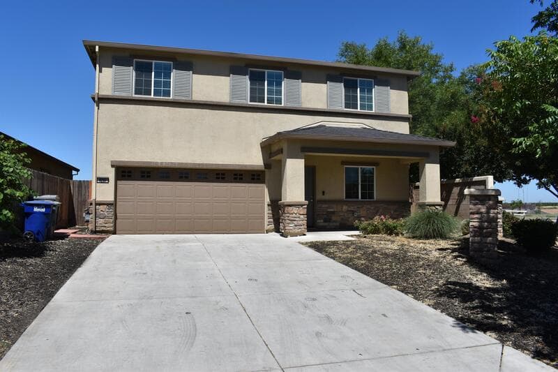 Merced House: 4297 Freemark Avenue