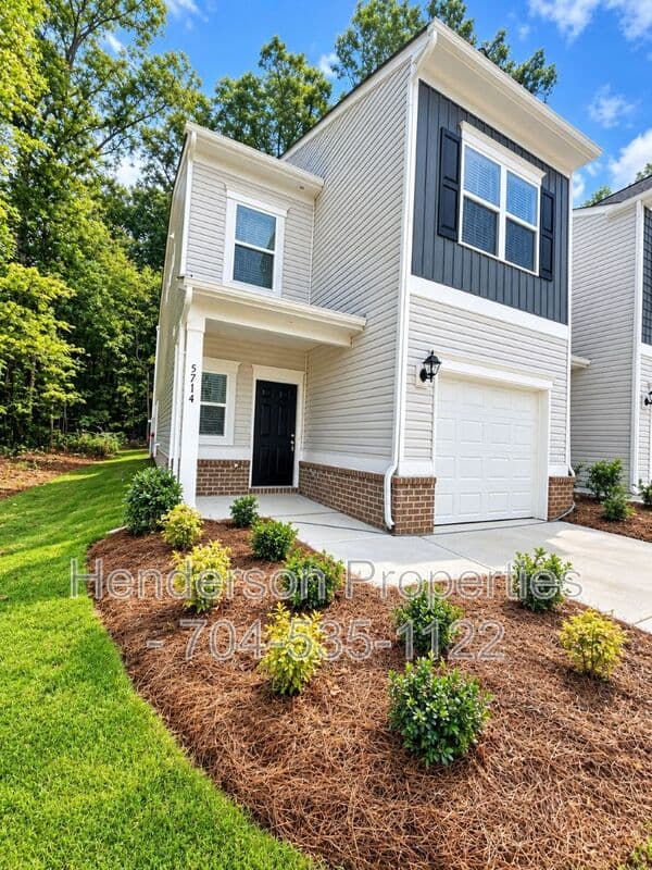 Charlotte Townhome: 5714 Ringneck Rd
