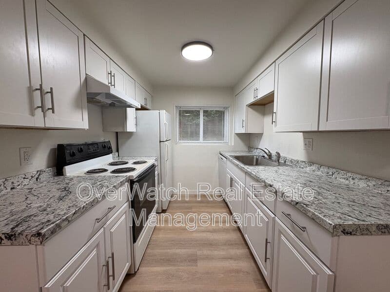 Anchorage Condo: 3500 Northwood Drive