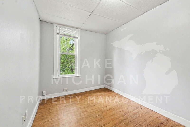 Grand Rapids Condo: 1523 Broadway Avenue NW