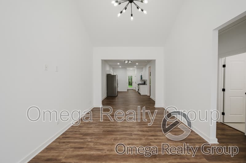 Calera Townhome: 177 Winners Cir