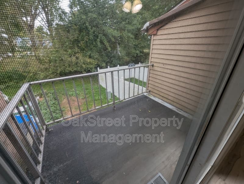 Clementon Condo: 256 La Cascata Drive