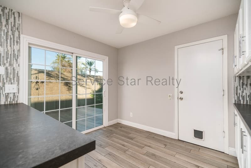 Phoenix House: 3924 E Orchid Ln