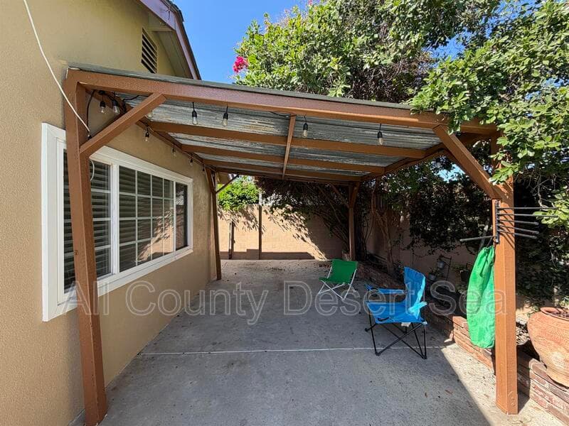 Huntington Beach House: 17542 Wrightwood Ln