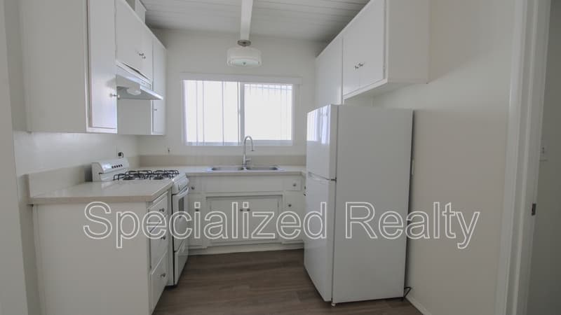 Glendale Condo: 508 Hill Drive