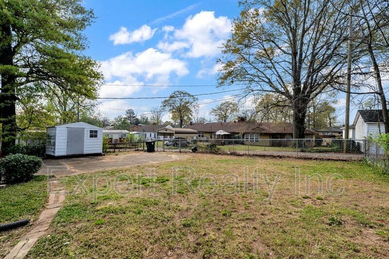 Birmingham House: 1025 45th Street Ensley