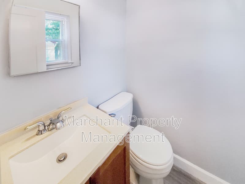 Greenville House: 25 Collinson Road